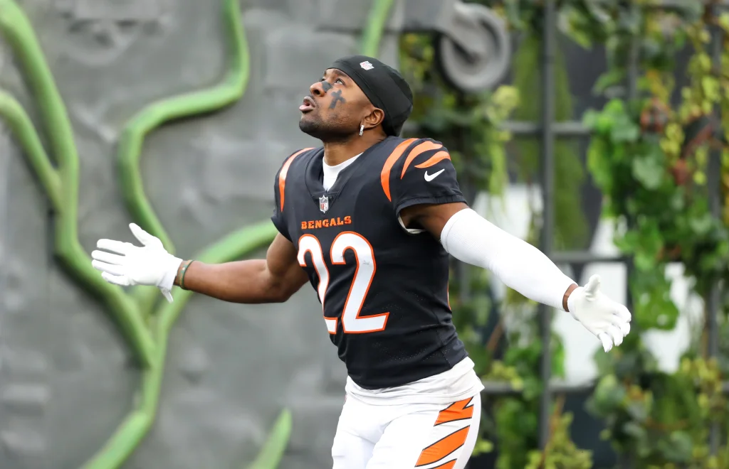 Dec 10, 2023; Cincinnati, Ohio, USA; Cincinnati Bengals cornerback Chidobe Awuzie (22) enters the field before the game against the Indianapolis Colts at Paycor Stadium. Mandatory Credit: Joseph Maiorana-USA TODAY Sports