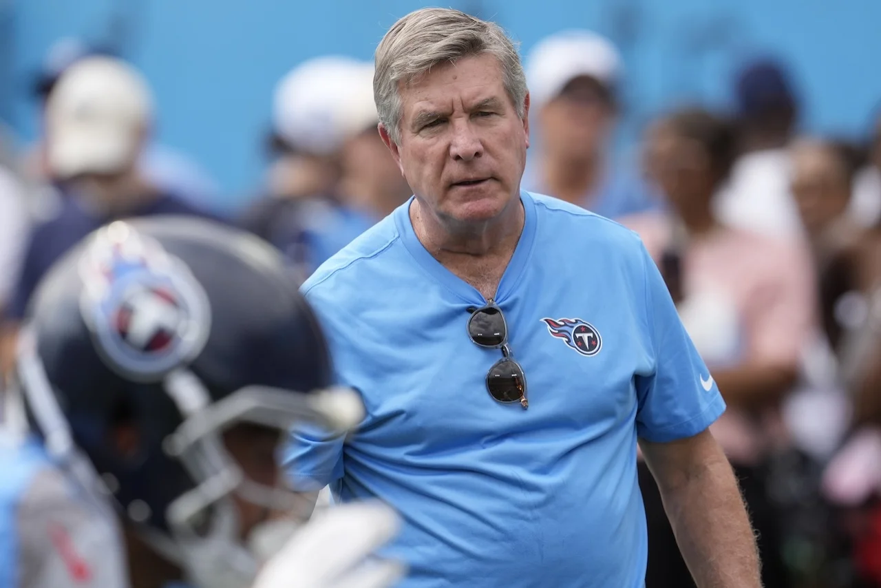 Tennessee Titans offensive line coach Bill Callahan before an NFL football game Sunday, Sept. 14, 2025, in Nashville, Tenn. (AP Photo/George Walker IV)