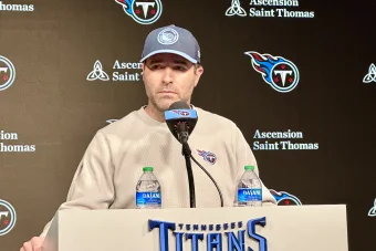 Titans' Huddle Shape, Non-Mentions, Deep Holes and More