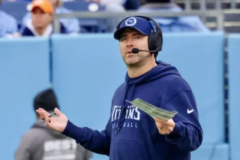 Mike Herndon: I'm Skeptical About Titans' Brass Picking Next QB