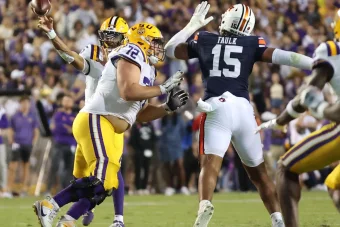 Keldric Faulk Gives Titans a Sure Run Defender, and a Pass-Rush Question