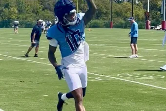 DeAndre Hopkins Returning From MCL Tear, Managing Pain