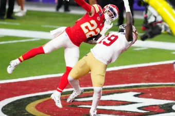 Special Gap: Some of the Giant Differences Between the Titans and Chiefs