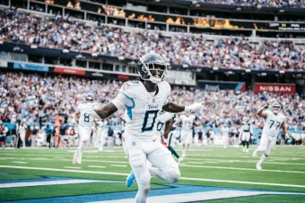 Titans' Must Capitalize on Colts' Injuries