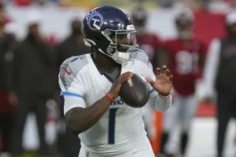 Cam Ward Arrives Early, Delivers Early in Titans' Preseason Debut