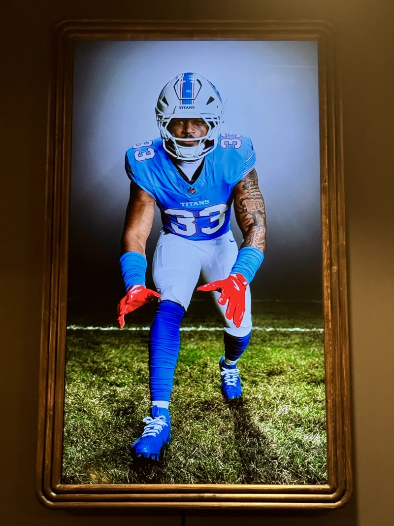 Cedric Gray new Titans uniform