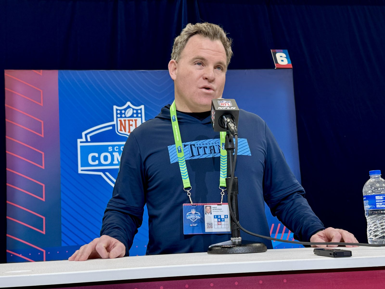 Sorting Through All the Titans' Quarterback Talk