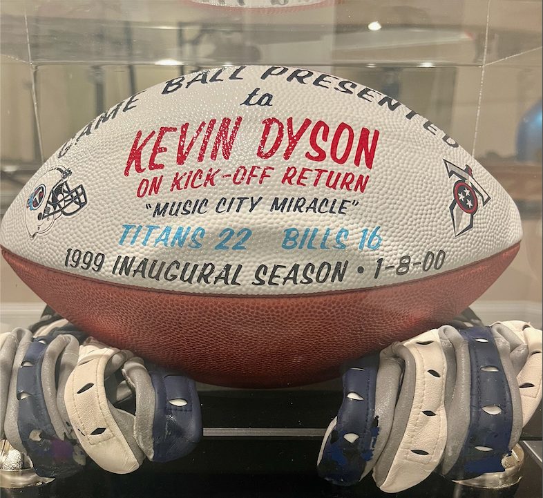 Kevin Dyson Music City Miracle