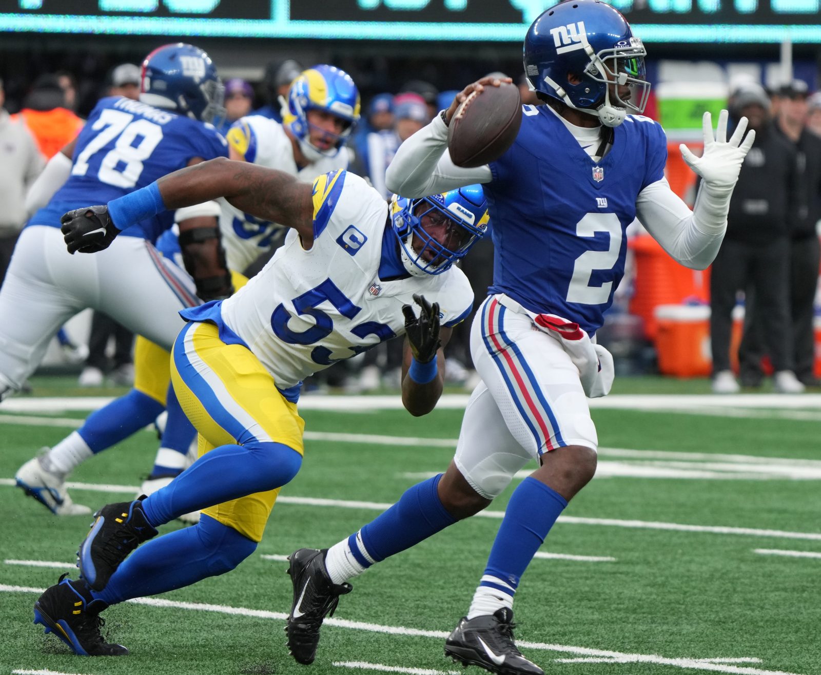 East Rutherford, NJ December 31, 2023 -- Ernest Jones of the Rams quarterback Tyrod Taylor of the Giants in the first half. The New York Giants host the Los Angeles Rams on December 31, 2023 at at MetLife Stadium in East Rutherford, NJ.