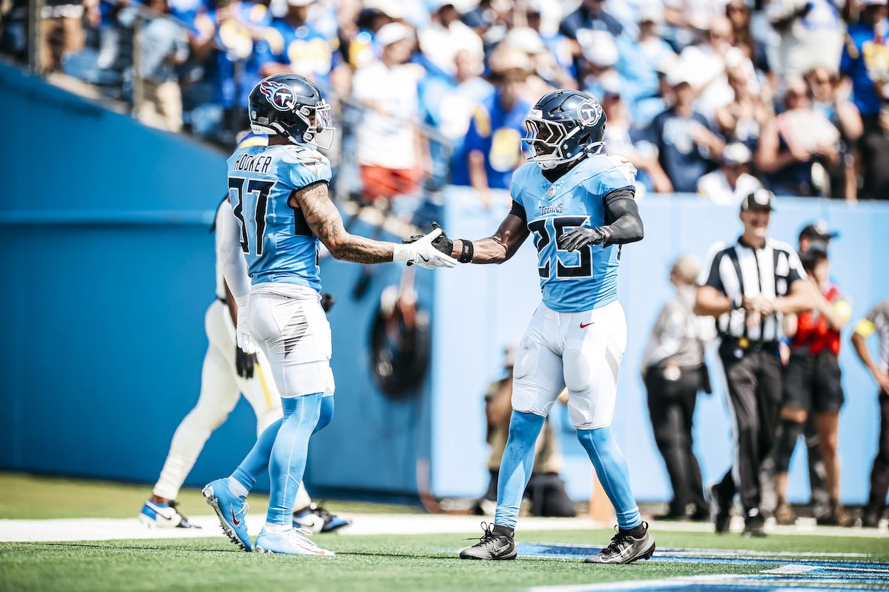 Titans Scouting Review: Good First Half, Bad Protection Decisions, Early Trade Thoughts 