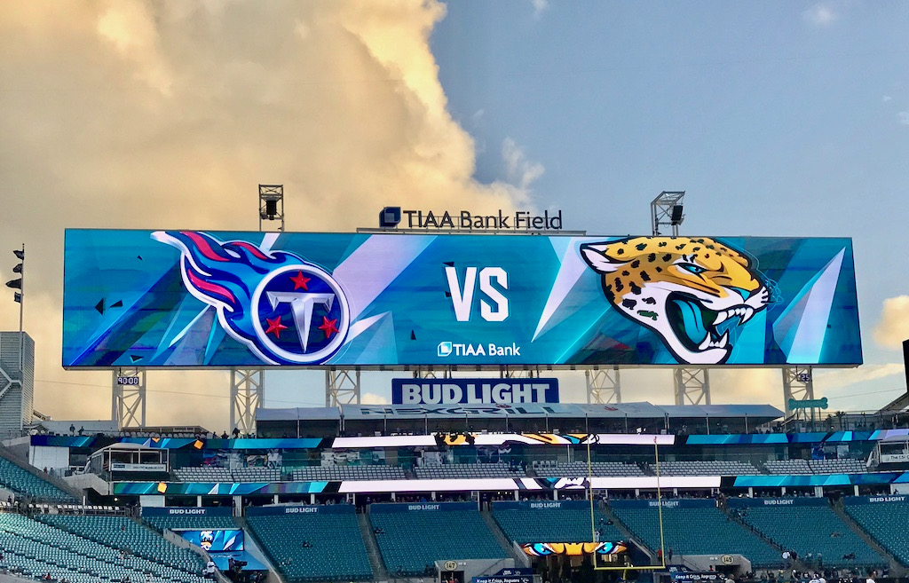 Titans versus Jaguars