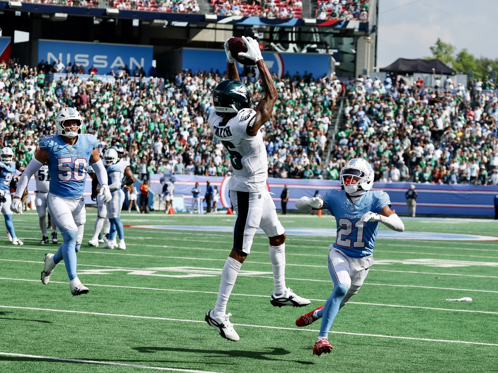 Titans D vs. DeVonta Smith