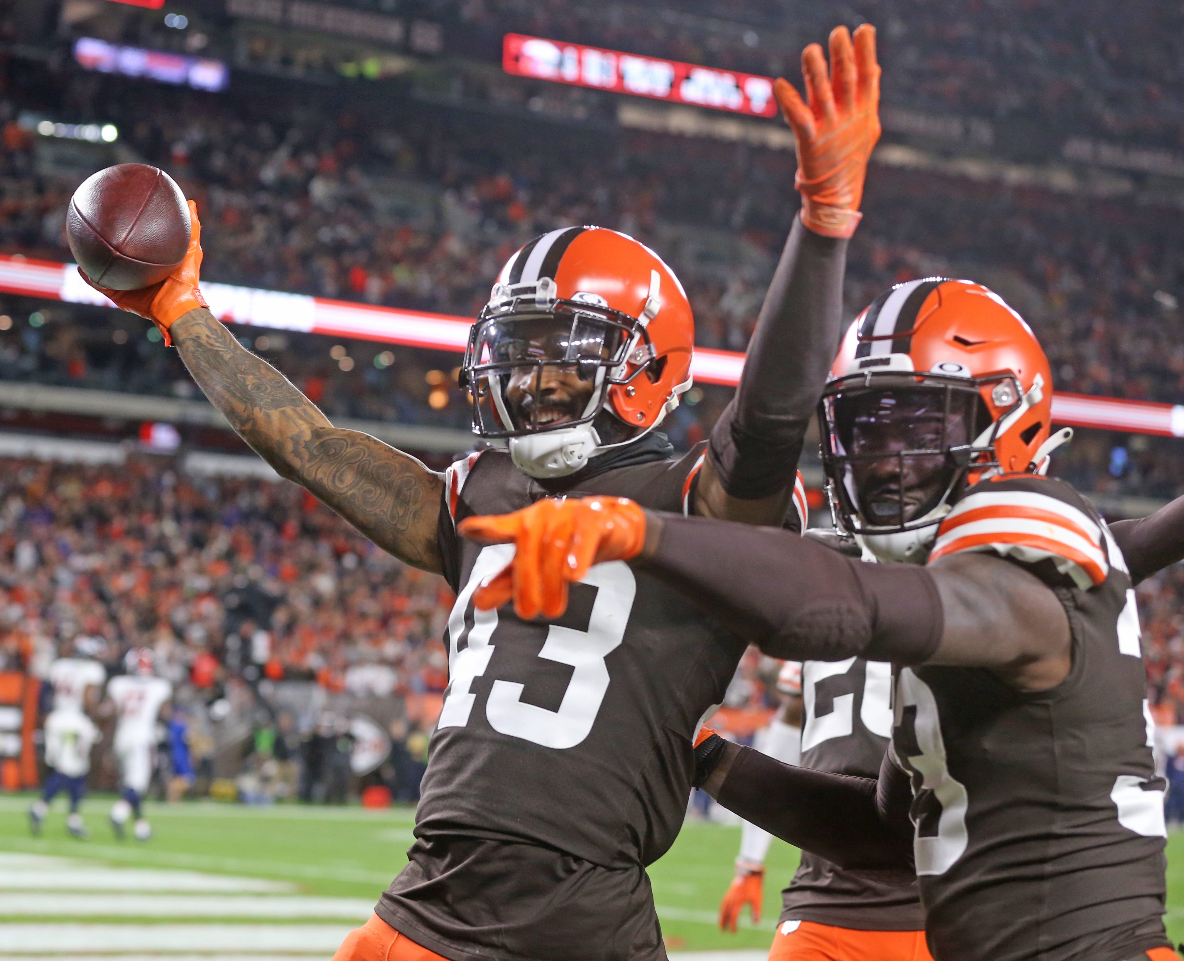 Cleveland Browns John Johnson III celebrates his interception against the Denver Broncos on Thursday, Oct. 21, 2021 in Cleveland, at FirstEnergy Stadium. The Browns won the game 17-14. [Phil Masturzo/ Beacon Journal] Browns
